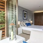Διαμέρισμα Ocean's Nest - Walking Distance To